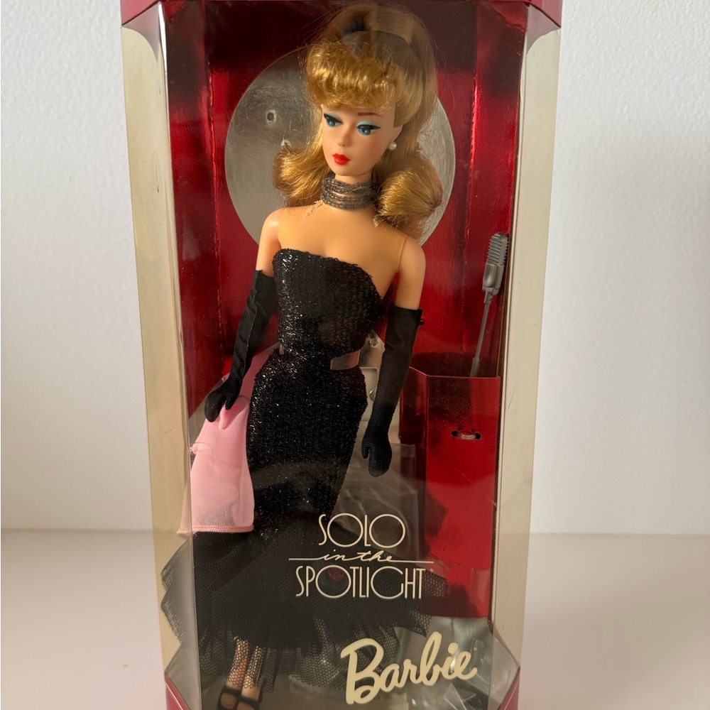 Barbie Solo in the Spotlight